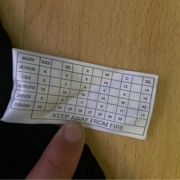 HOST PICK 🔥 One Teaspoon Dress - Picture 10 of 10